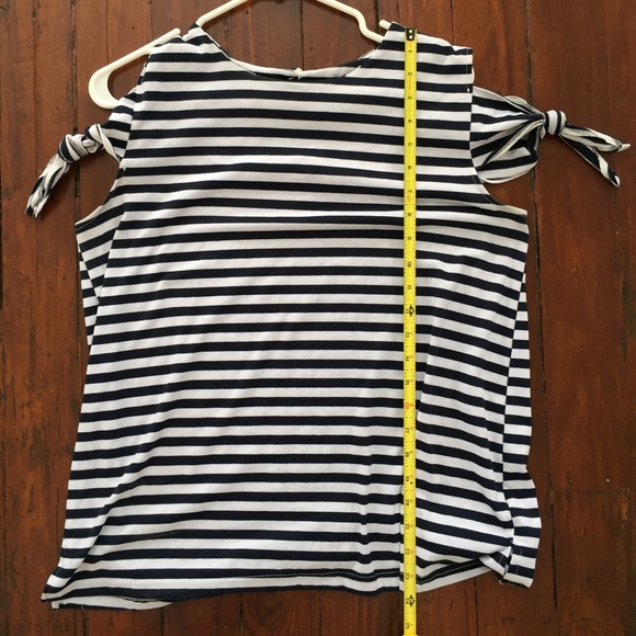 NWOT Nautical Stripe Cold Shoulder Top - Picture 8 of 8